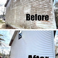 Extreme-Mold-Removal-Soft-Wash-Vinyl-Siding-Cantonment-Florida 0
